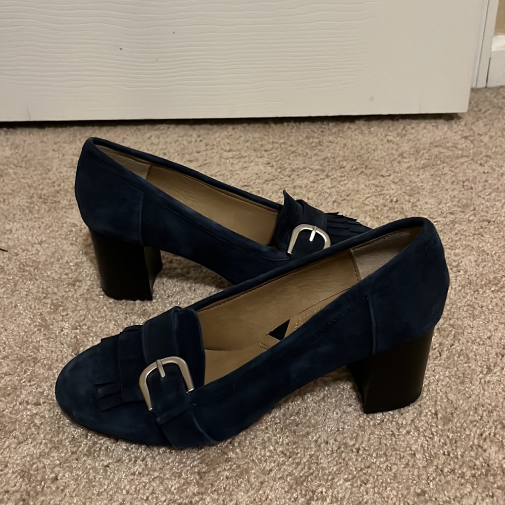 Adrienne Vittadini Blue Chunk Heel Buckle Tassels 8M